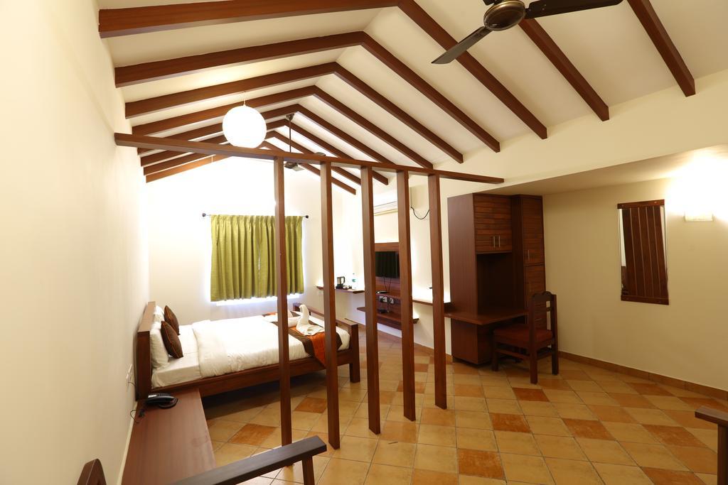 Hotel Raj Residency Puducherry Zewnętrze zdjęcie