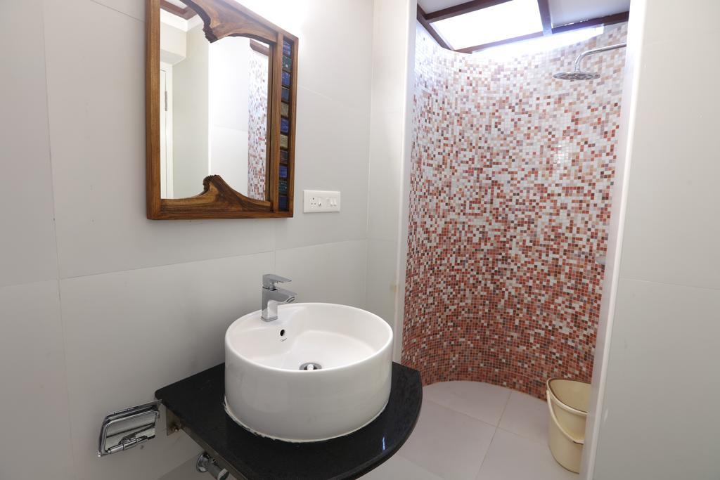 Hotel Raj Residency Puducherry Zewnętrze zdjęcie