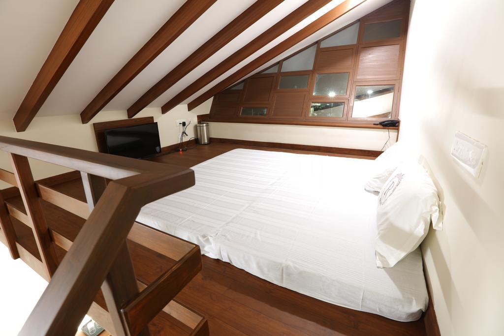 Hotel Raj Residency Puducherry Zewnętrze zdjęcie